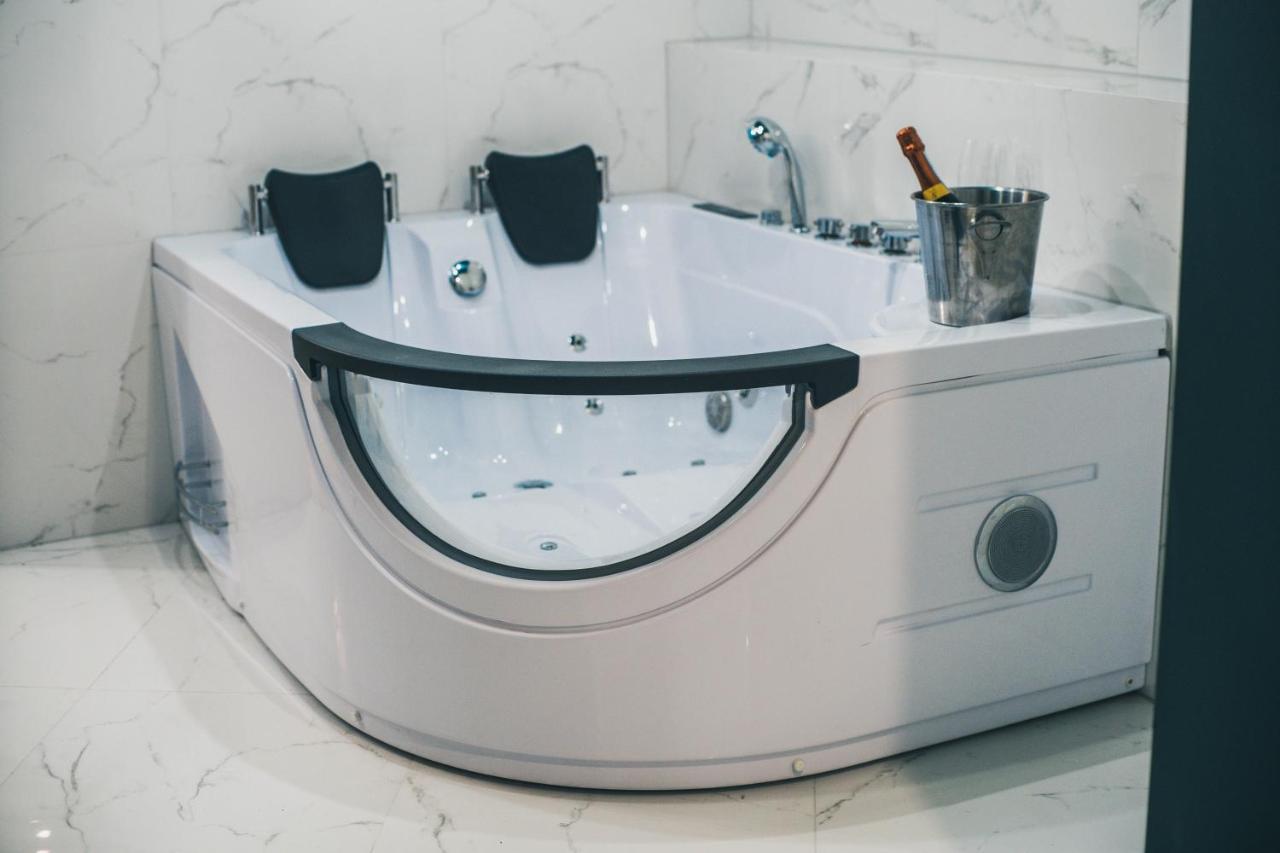 Yourapart Starówka Z Jacuzzi Apartament